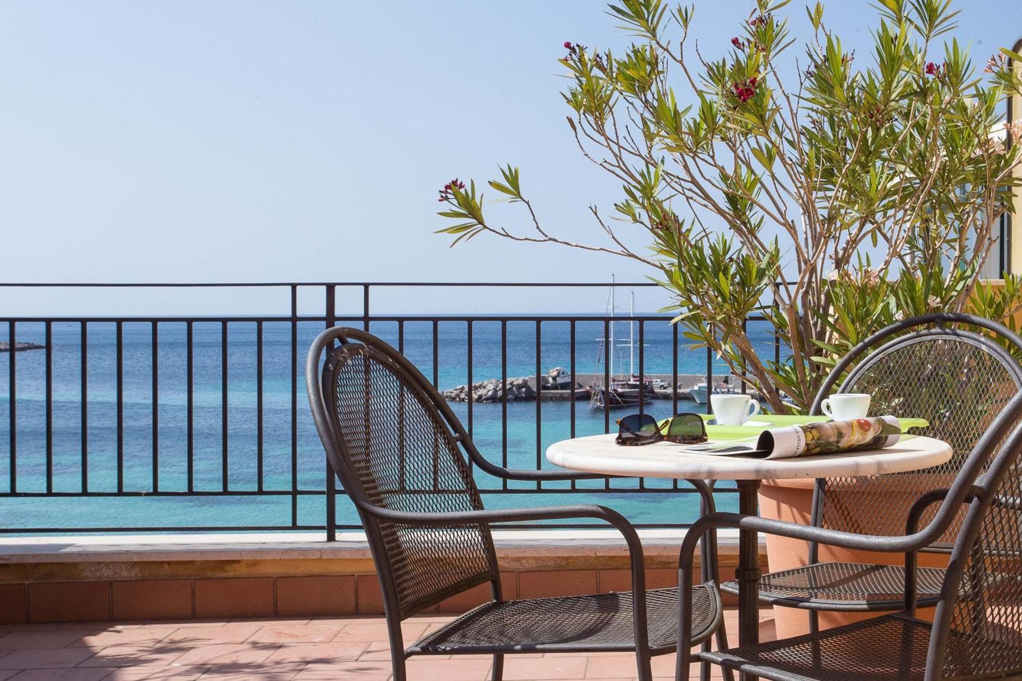 Palermo Mare Holidays Sferracavallo Ngoại thất bức ảnh