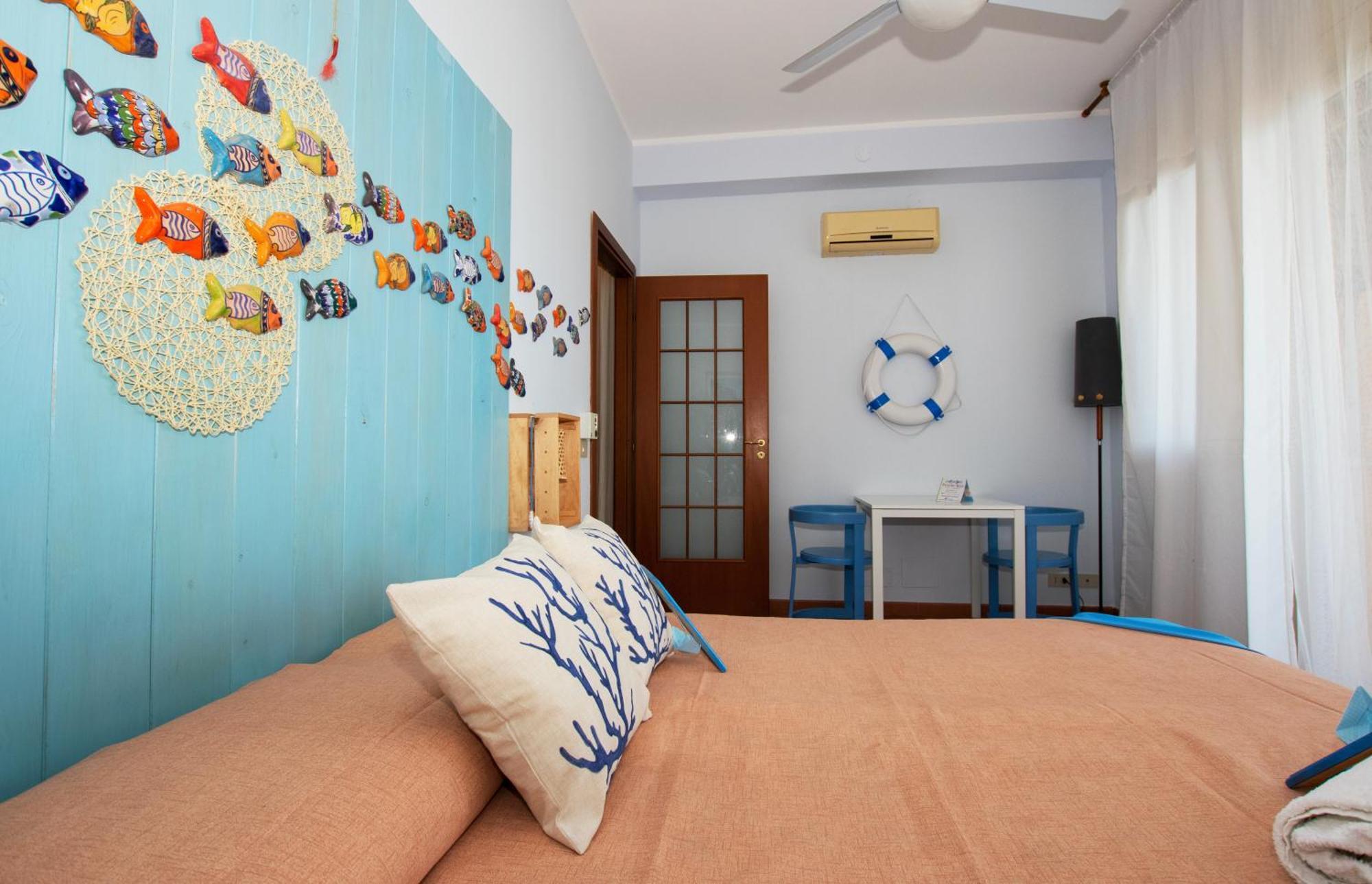 Palermo Mare Holidays Sferracavallo Phòng bức ảnh