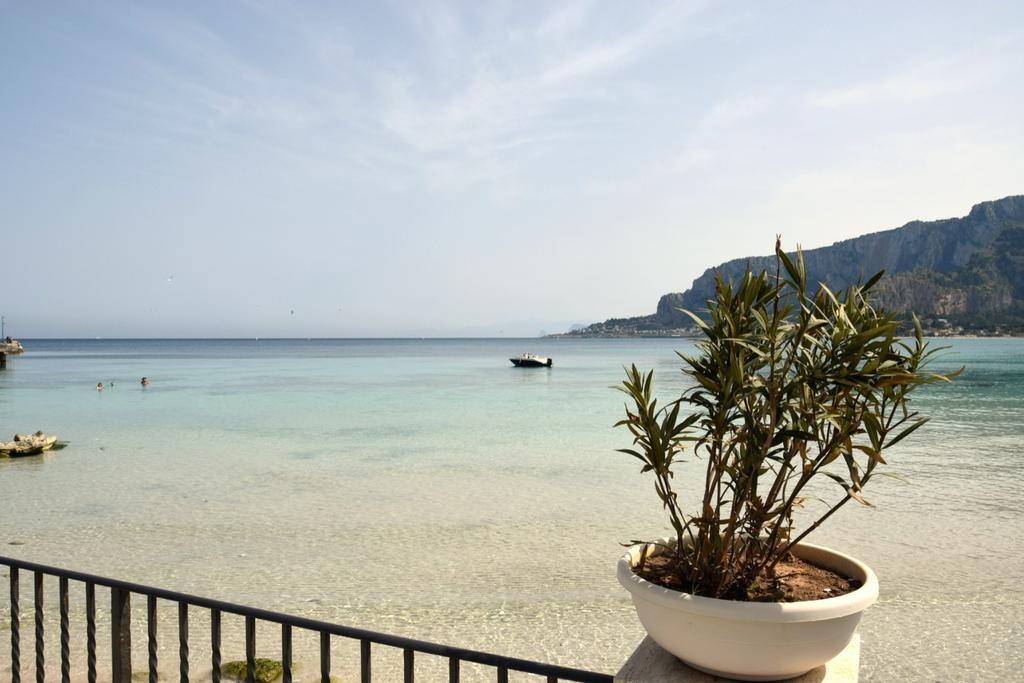 Palermo Mare Holidays Sferracavallo Ngoại thất bức ảnh